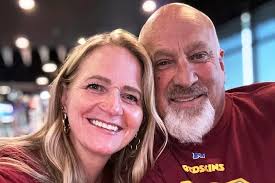 Husband Wagers Wife in Bet with David _ David Lucas Roasts #davidlucas  #comedy #davidlucas #davidlucasfunny #standup #killtony #podcasting  #reelsfb2024 #jokes #crowdwork #improv #standupcomedy