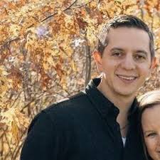 Ahnalee Cristello and Damian Barletta's Wedding Website