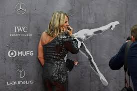 — nadia comaneci (@nadiacomaneci10) july 17, 2021 comaneci is a member of the international gymnastics hall of fame , and the laureus world sports academy named her one of the athletes of the 20th century. Nadia Comaneci Star Maltraitee Sous Le Regime Communiste