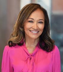 Robin Eldridge's Instagram, Twitter & Facebook