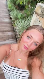 Layla Cobb's Instagram, Twitter & Facebook