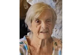 Lorraine Fielding's Instagram, Twitter & Facebook