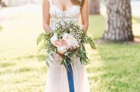 Asides from their practical affordability and beauty, these blooms have a long growing season and so they are available many times of the year. Wax Flower