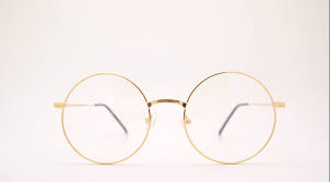 Ini thread pertamax ana ini cuma mau sharing aja ini. Mencari Kacamata Yang Hilang