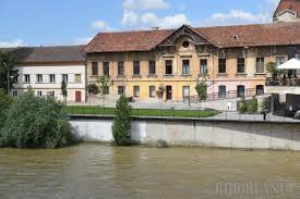 Vantul va adia cu o adiere usoara, avand viteza de 0 km/h din directia , iar presiunea atmosferica va fi de 0 mm hg. Vremea Foreca Oradea Uniunea Scriitorilor Sibiu