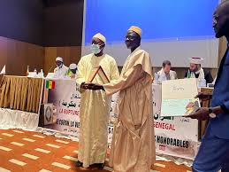 مكتب الندوة في السنغال ينظم الافطار السنوي تحت شعار: القرآن حياة  الامة-نماذج سنغالية - رفي دكار