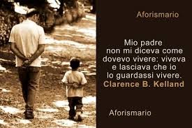 Ecco perché vale la pena dare un'occhiata a queste frasi sulle spalle: Frasi Sul Parlare Alle Spalle