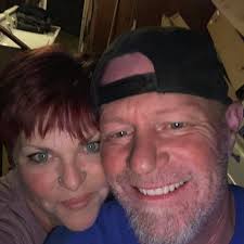 Tamara Starkey (@stinkersbell) • Facebook