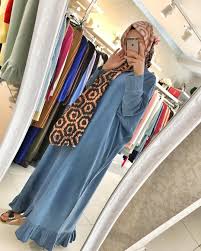 Gunaydin Tensel Etek Ucu Firfirli Yarasa Kol Standart Beden Inanilmaz Rahat Elbisemiz Stokta Fiyat 100 Musluman Modasi Elbise Moda Stilleri