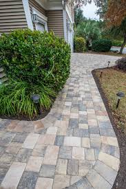 The shape will appear curved, however, when all the pavers have been set. American Paving Design Paver Design Installation Company Bluffton Hilton Head Beaufort Charleston Savannah