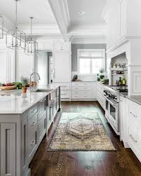 The bad thing about these white tops is they do show every little mark. 30 Beautiful And Inspiring Light Filled Kitchens With White Countertops