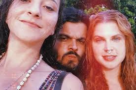 Sua principal ocupação é a produção de vídeos breves focados no humor e no improviso. Carolinie Figueiredo Assume Relacao Livre Com Musico Patricia Kogut O Globo