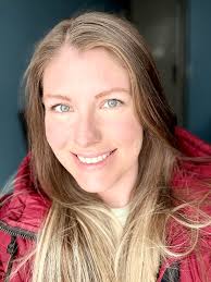 Hello, my name is Stacey Rush. I am married and the CEO/Founder of  Sunflower Haven Caregivers. I love Jesus and join this group to continue to  grow with other ladies in the