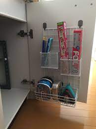 シンク下の扉内側 収納 アイデア diy 100均 収納 キッチン収納術