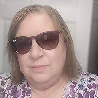 Amazon.com: Ray-Ban RB4171 ERIKA 601/2P 54MM Black/Plastic Lens G-15 Green  Polarized Round Sunglasses For Women + BUNDLE with Designer iWear Eyewear  Kit : Clothing, Shoes & Jewelry