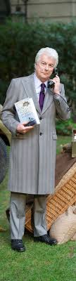 Authors Net Worth Celebrity Net Worth Book Writer Famous Authors Author
