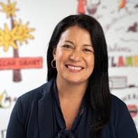 Kate Steffy's Instagram, Twitter & Facebook