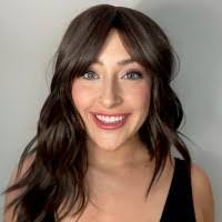 Caitlin Cook's Instagram, Twitter & Facebook