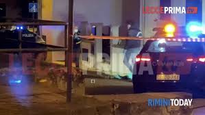 Il 16 maggio del 2004 il nostro grande campione disputò la sua ultima partita di calcio in serie a.caso strano del destino: Nydr7ojh8ipnkm