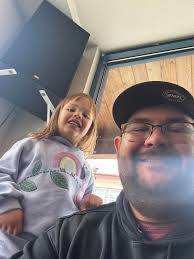 STILL SEARCHING Sitka, AK 99835 STILL SEARCHING for a long-term rental. I'm  wanting to move home and have a 2 year contract with SEARHC but I need a  place to live. I'm