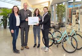 Rhein Neckar Kreis Ist Zertifizierter Fahrradfreundlicher Arbeitgeber Sinsheim Lokal