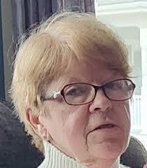 Debbie Amaral's Instagram, Twitter & Facebook