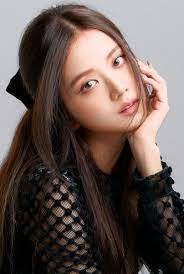 On an episode of radio star, she revealed that she was scouted by an sm entertainment agent at a yg. 5 Shocking Reasons Why Some Fans Hate Jisoo From Blackpink Yaay K Pop