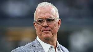 Lee, Frederick Respond To Dez's Tweet Storm