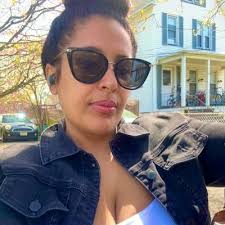 Iris Bloom (@IrisBloom_ATWC)