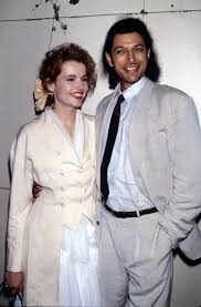 Geena davis, dokumentarfilm über hollywood ungleichheit zwischen den geschlechtern zu produzieren. Geena Davis And Jeff Goldblum Dating Gossip News Photos