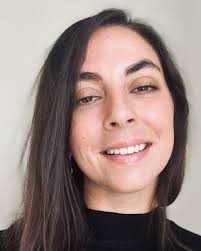 Samantha Slater's Instagram, Twitter & Facebook