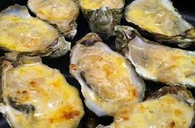 Huitres Chaudes A La Creme Fraiche De Normandie Huitre Chaude Recette Huitre Recettes De Cuisine