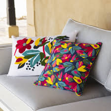 Narcisse Coussin Avec Broderie Eponge Et Chainette 40 X 60 Cm Multicolore Coussin Motif Imprime Narcisse
