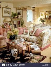 Industrious Graduated Shabby Chic Home Farmhouse Styles News In 2020 English Cottage Decor Cottage Style Interiors English Cottage Interiors