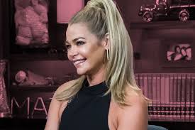 Denise richards ретвитнул(а) brian wotherspoon. Denise Richards New Hairstyle Voluminous Waves Rhobh Style Living