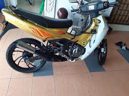 Top speed gps suzuki rg sport 110 ni spec motor aku bore Suzuki Rgv Leg Shield White Board With Main Switch Cover Lazada