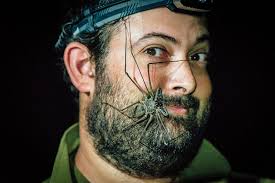 Why working as a travel guide or cruise lecturer can be an effective form  of science outreach