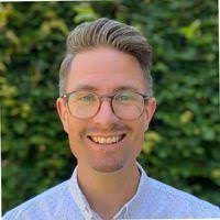 Daniel Shuker's Instagram, Twitter & Facebook