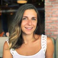 100+ perfiles de «Despina»