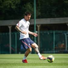 Leo messi is leaving fc. Djfvvvczmqcmlm