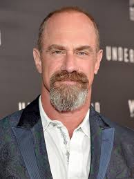 Meloni e orbàn alla festa di atreju. Christopher Meloni S Glorious Goatee Will Hypnotize You Gq