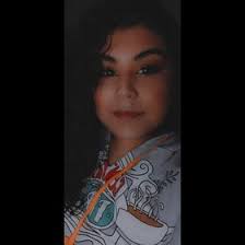 Amy Estefani's Instagram, Twitter & Facebook