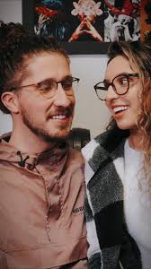 apesar de tudo, somos normais