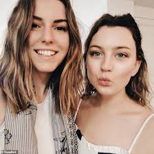 Meet the young people taking advantage of Australia's real estate plunge to  buy their dream home