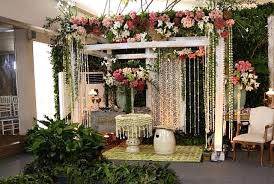 Paket pernikahan di bekasi, tambun, jakarta, untuk resepsi pernikahan di rumah dengan dekorasi pelaminan, rias pengantin, dan catering harga hemat. Dekorasi Siraman Murah Jakarta Dekorasi Pernikahan Luar Ruangan Dekor Tempat Pernikahan