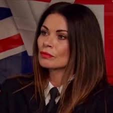 Queen Carla 👠🫦💄🍷 (@CarolineSangui1)