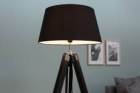Stehlampe E27 Retro Hohenverstellbar Dreibein Holz Leinen Braun