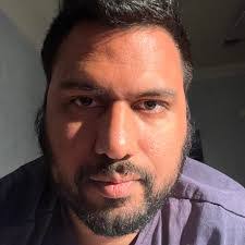 Rishi Sachdev's Instagram, Twitter & Facebook