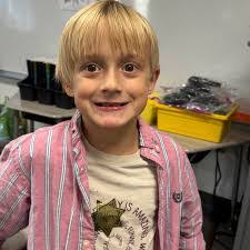 Drew Farrar's Instagram, Twitter & Facebook