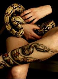 They associate this sign with grace, wisdom, organization, wisdom, wit, mystery. 38 Realistic Snake Tattoos